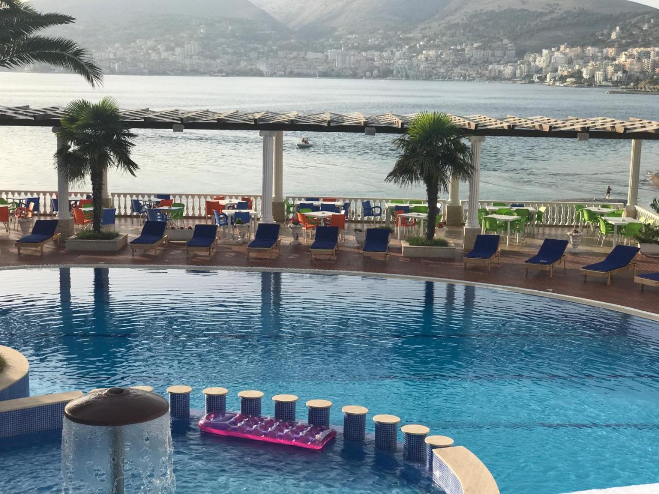 Hotel Dodona Sarandë Exteriör bild