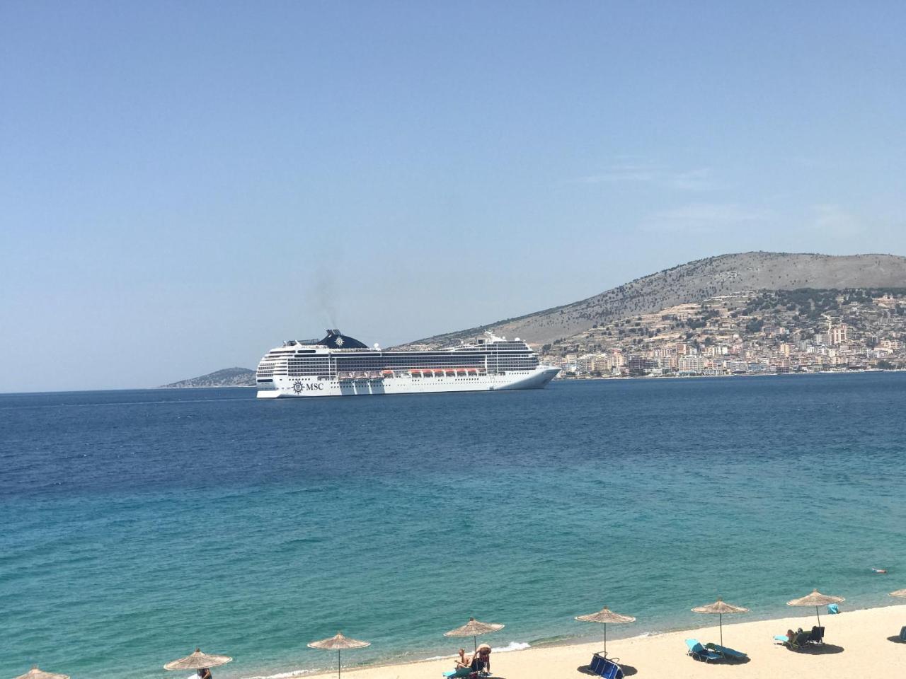 Hotel Dodona Sarandë Exteriör bild